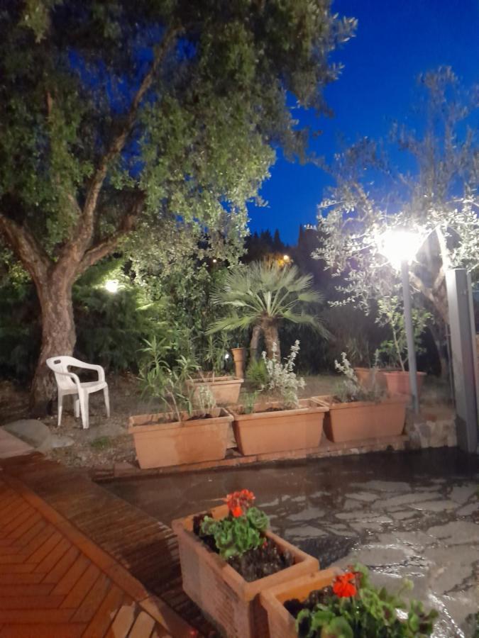 インプルネータLa Casa Di Giadaアパートメント エクステリア 写真